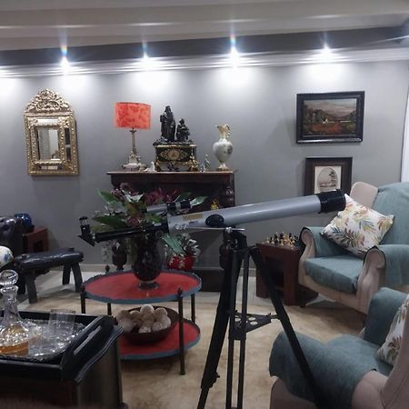 The Giraffe Room At Frederick'S Place Претория Екстериор снимка