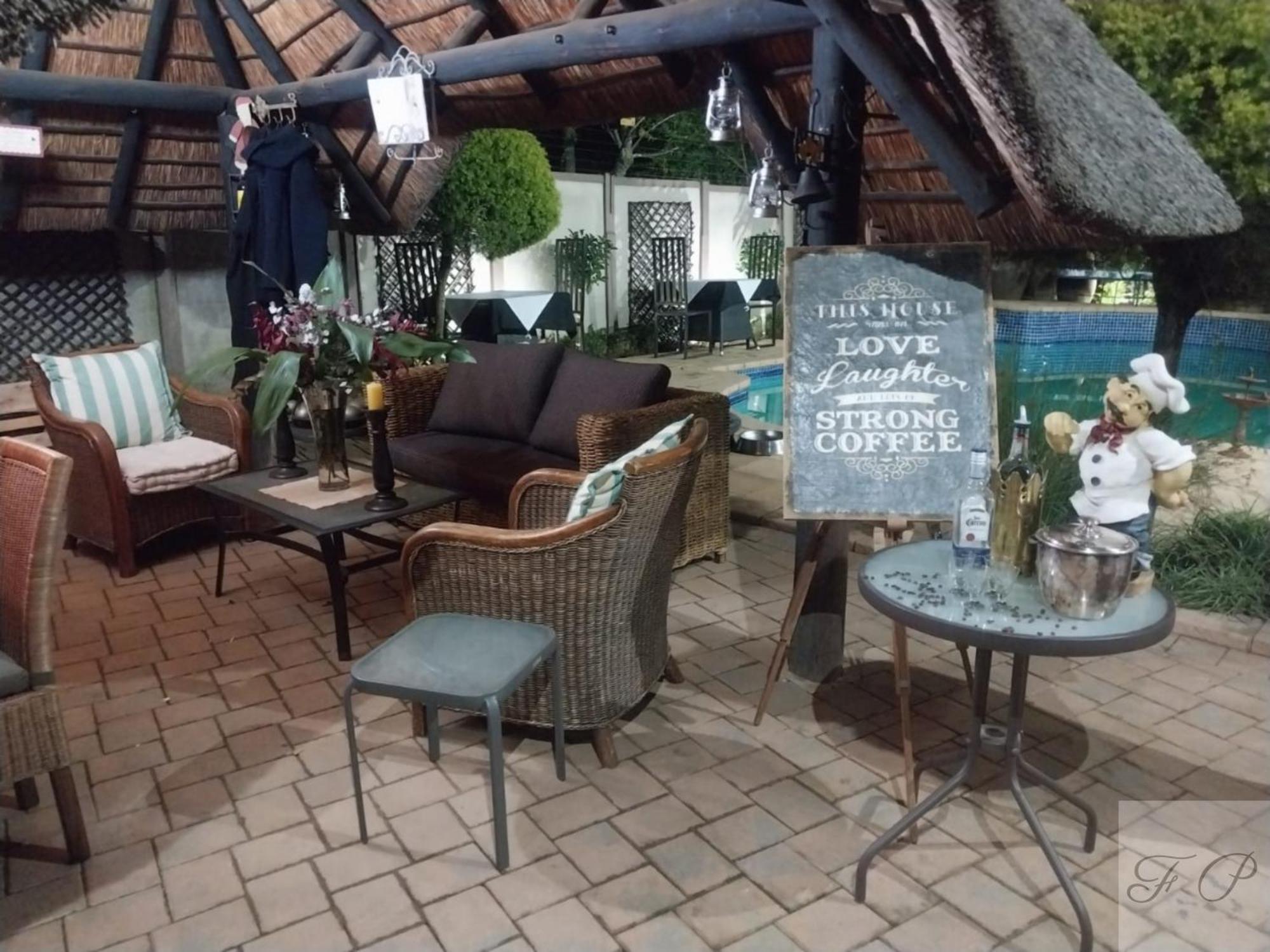 The Giraffe Room At Frederick'S Place Претория Екстериор снимка