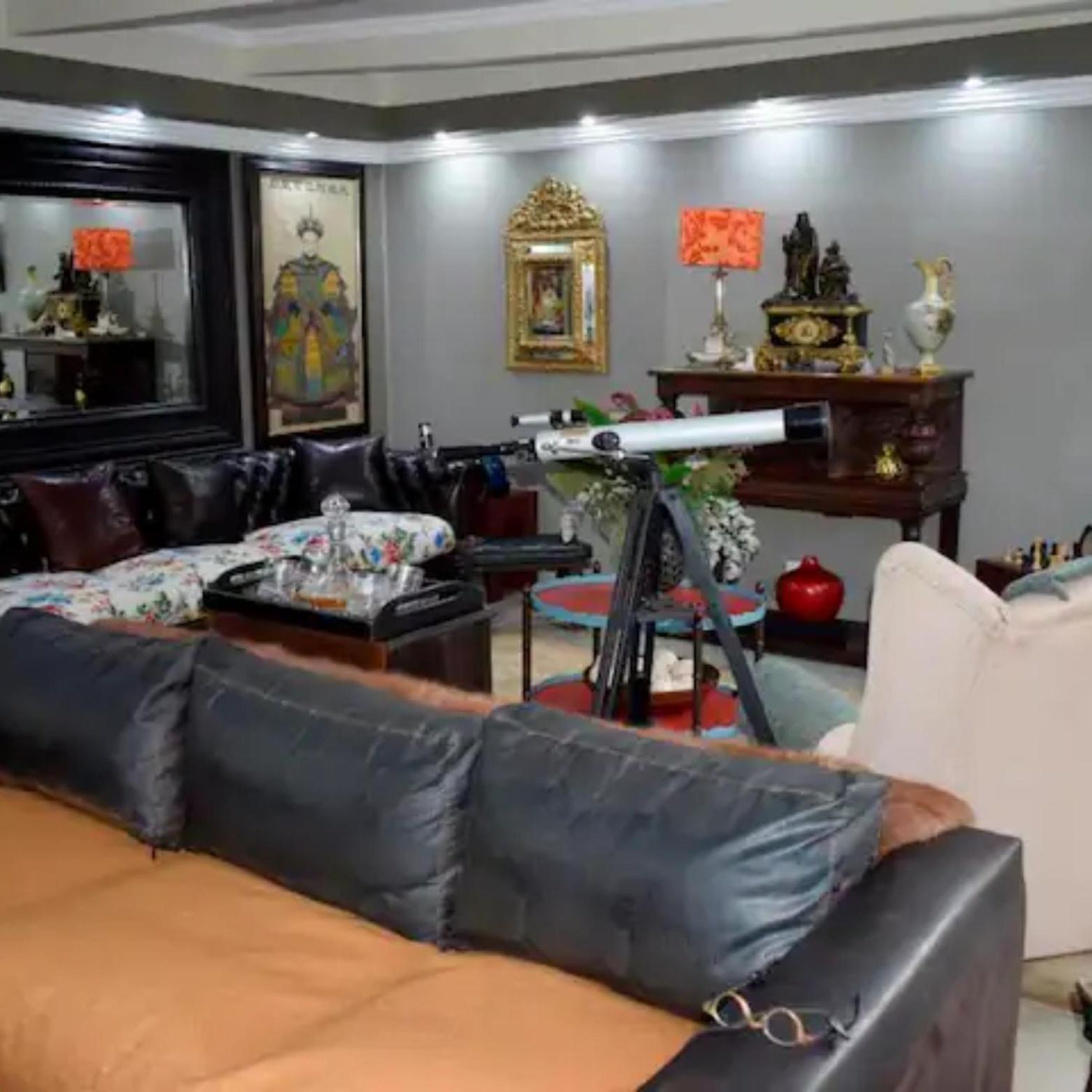 The Giraffe Room At Frederick'S Place Претория Екстериор снимка